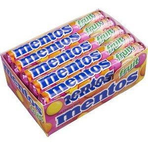 (S1-06) Box - HOLLAND - Mentos Mixed Fruit Roll 1.32 oz Roll 15 units