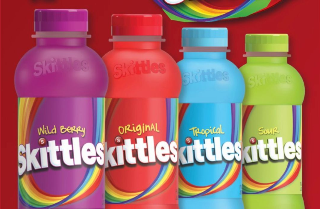 (S5-02) US - BEVERAGE - Skittles - Wild Berry 14 OZ (414ML) x 12 UNITS (Buyer is responsible if drinks may leak during shipping and weather)