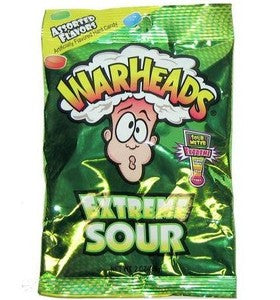 (S1-08) Mexico - Peg Bag - Warheads Extreme Sour Hard Candy 2 oz (x12 units)