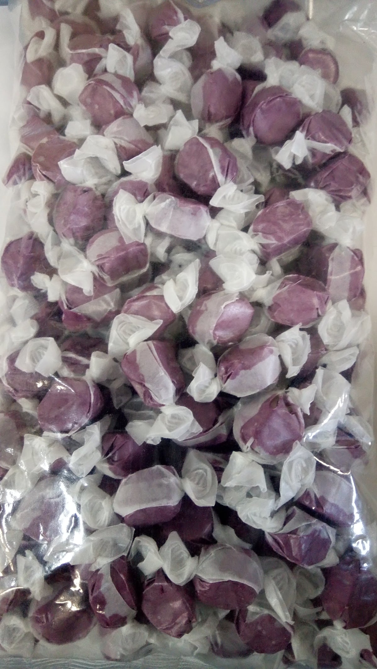 SWEET Salt Water Taffy Boysenberry x 1.36kg