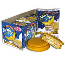 (S2-07) Box - Us- Moon Pie Double Deck Banana 2.75oz(78g) x 9 Units
