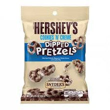 (S2-07) Box - Us - Hershey Cookies N Creme Dipped Pretzels Peg 4.25oz (120g) x 12 units