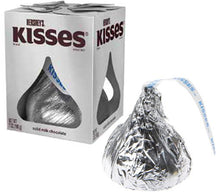 XMAS Hershey Giant Milk Chocolate Kiss 7oz X 12 UNITS
