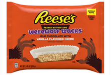 (S4-03) SINGLE - Halloween - REESE - Werewolf Tracks Vanilla Flavored Creme Snack Size 9.35oz (265g) x 1 Bag