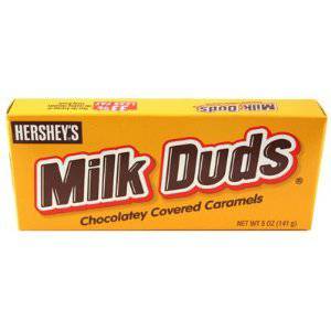 (S2 - 08) Us - Theater Box Milk Duds 5oz (142g) x 1 Unit - SugarMarket.ca