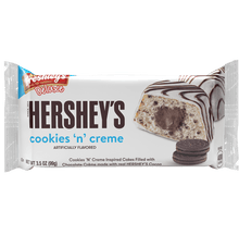 (S5 - 01) Us - Mrs Freshley - Hershey Cookies n Creme Cakes 3.5 Oz (99g) x 1 Unit (BEST BEFORE 20 OCTOBER,2025) - SugarMarket.ca